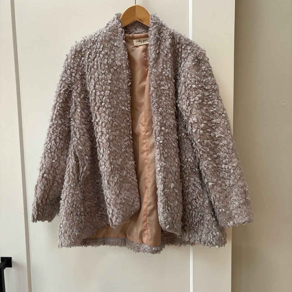 Molly Green furry tan lined open jacket‎ size M